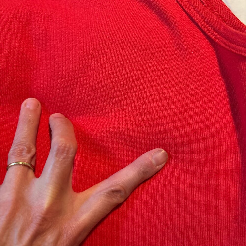 Doen Angie Tank in Scarlet - Picture 5 of 15